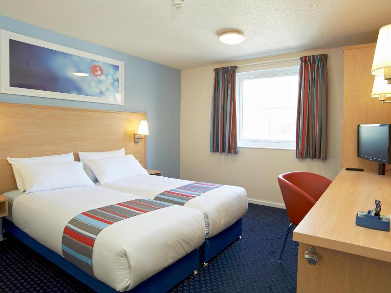 Travelodge Thame Bagian luar foto